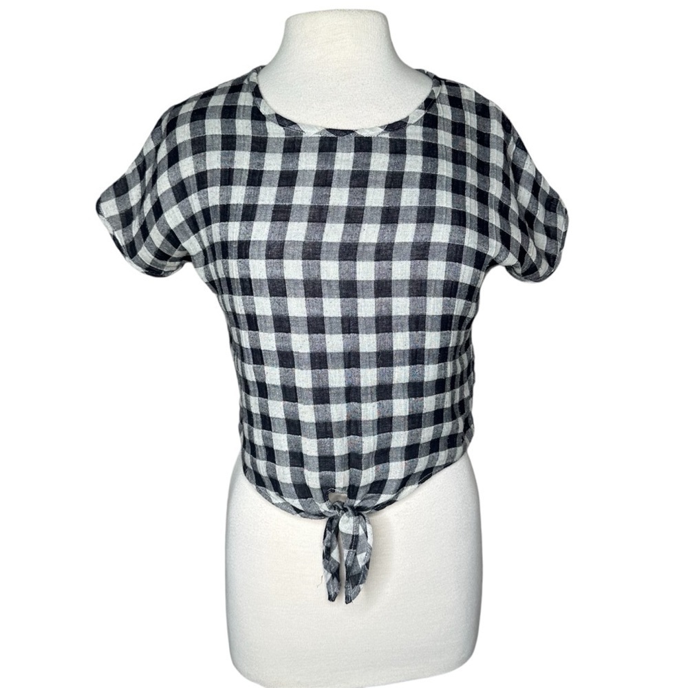 7115 by Szeki plaid button back tie front blouse top small